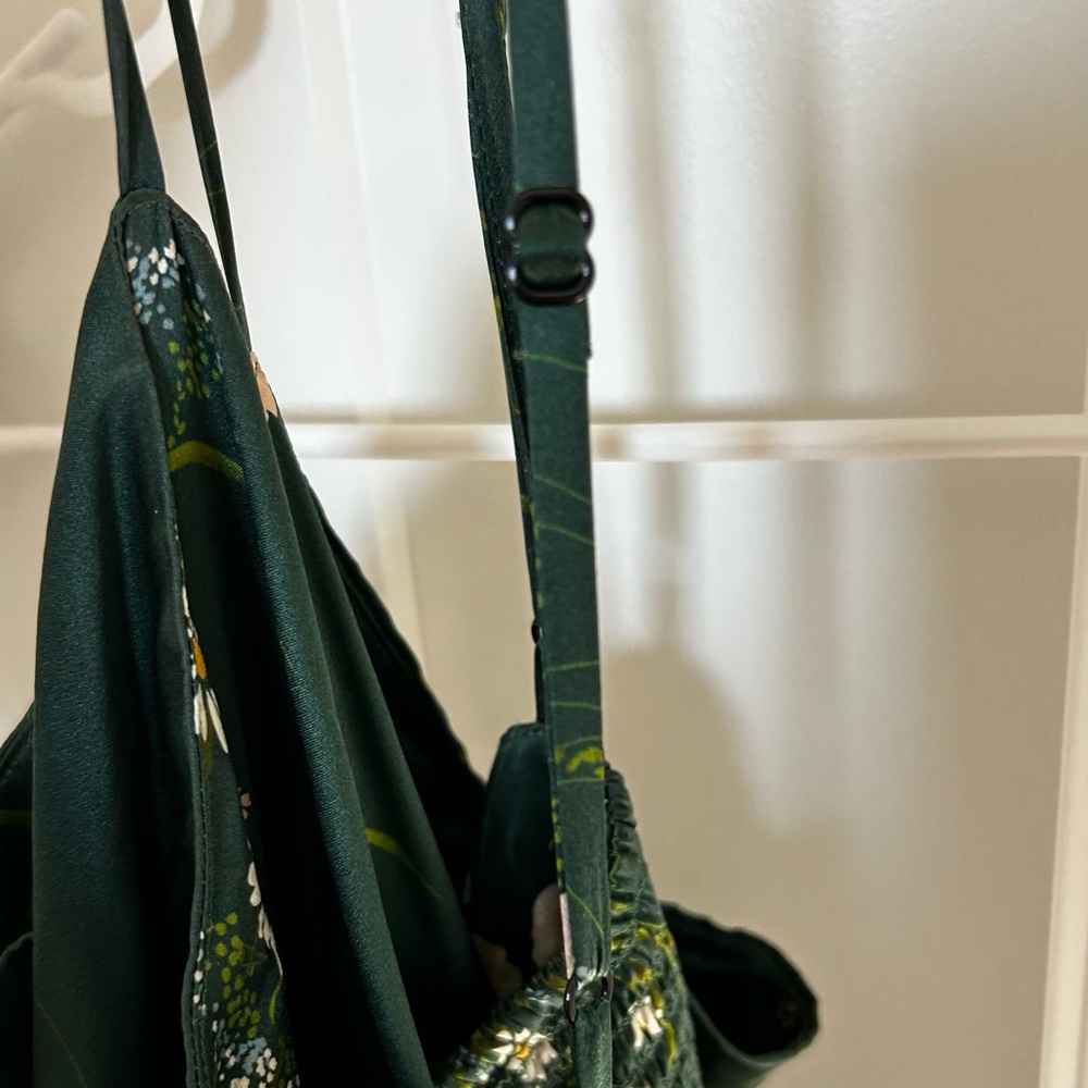 Reformation Frankie Silk Dress - Buena - Picture 2 of 10